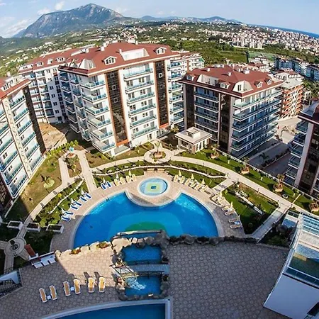 1+1 In Another World Complex Apartment Alanya