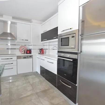 1+1 In Another World Complex Apartment